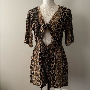 Zury Black and Tan Patterned Top